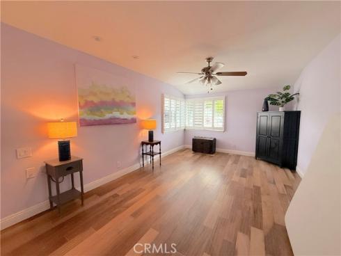 1860  Saint John  32A  Road, Seal Beach, CA