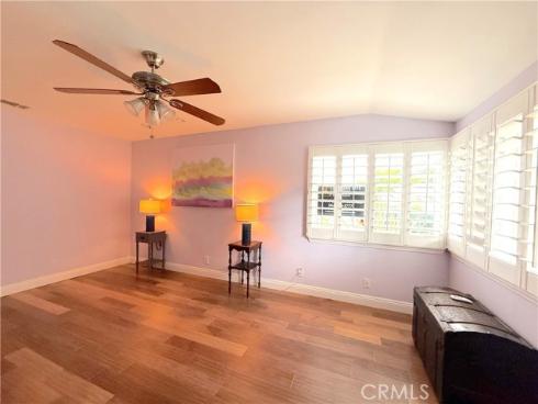 1860  Saint John  32A  Road, Seal Beach, CA