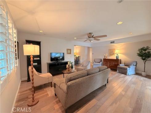 1860  Saint John  32A  Road, Seal Beach, CA