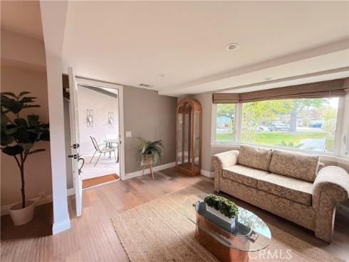 1860  Saint John  32A  Road, Seal Beach, CA