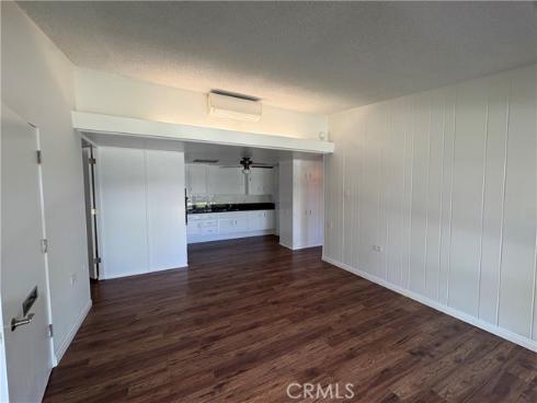 1371  Oakmont Rd.  M7-150B , Seal Beach, CA