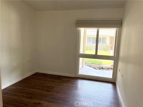 1371  Oakmont Rd.  M7-150B , Seal Beach, CA