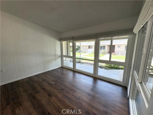 1371  Oakmont Rd.  M7-150B , Seal Beach, CA