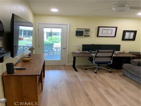 1340  Kenwood Rd., M7-156e  , Seal Beach, CA