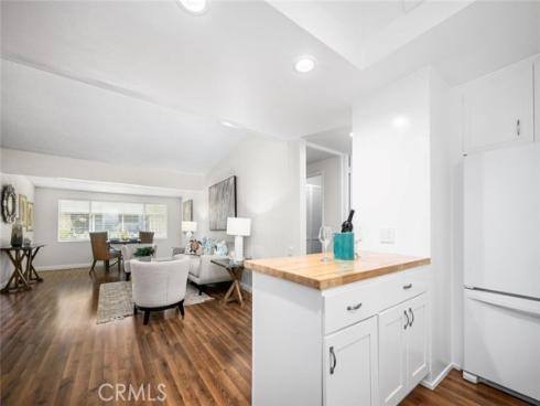 1341  Weeburn  75K , Seal Beach, CA