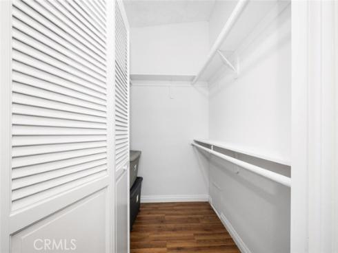 1341  Weeburn  75K , Seal Beach, CA