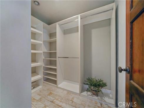 1001  Electric   Avenue, Seal Beach, CA