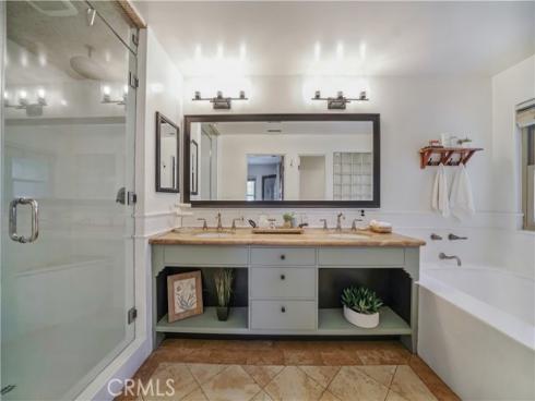 1001  Electric   Avenue, Seal Beach, CA