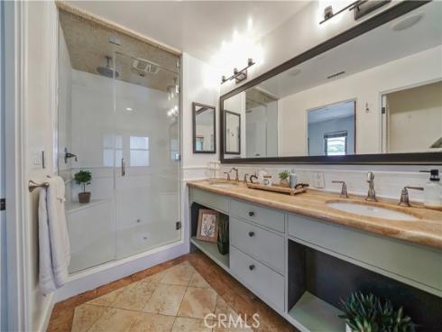 1001  Electric   Avenue, Seal Beach, CA
