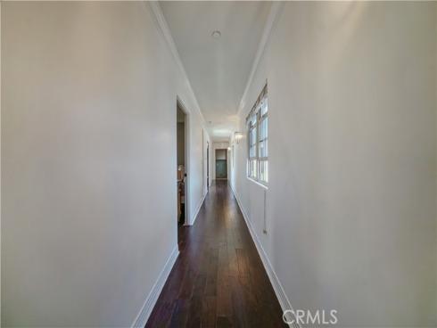 1001  Electric   Avenue, Seal Beach, CA