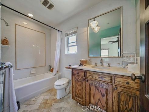1001  Electric   Avenue, Seal Beach, CA