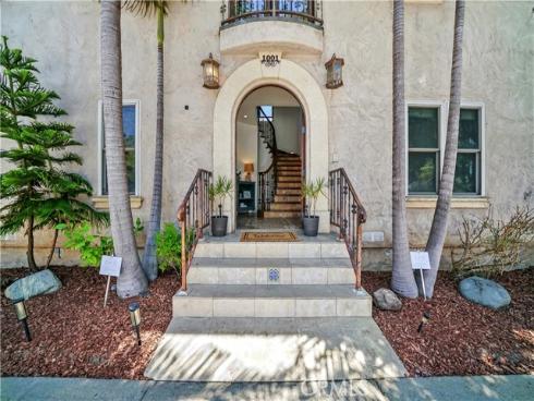 1001  Electric   Avenue, Seal Beach, CA