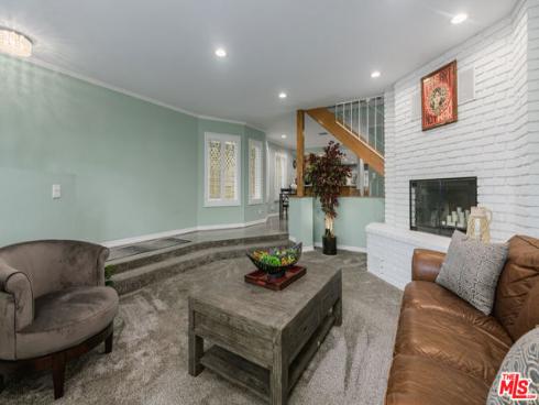 118  3rd   Street, Seal Beach, CA