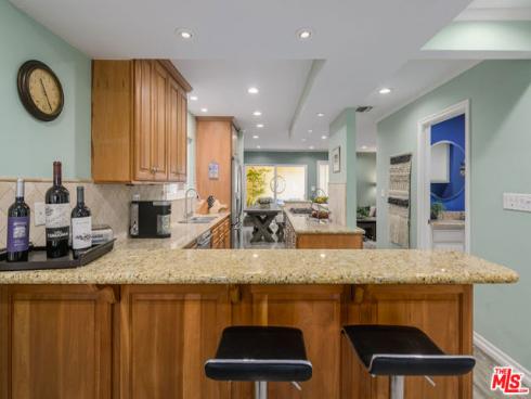 118  3rd   Street, Seal Beach, CA