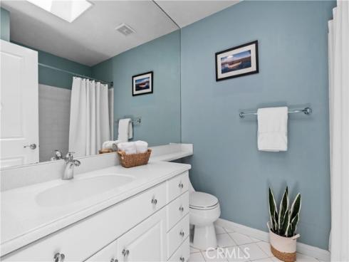 4589  Hazelnut Avenue  , Seal Beach, CA