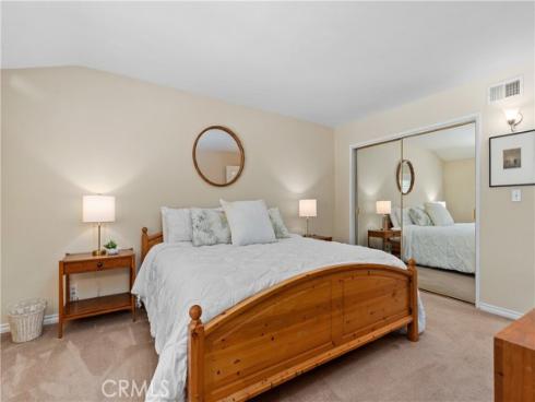 4589  Hazelnut Avenue  , Seal Beach, CA