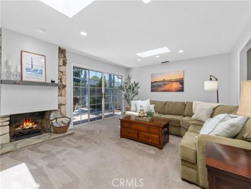 4589  Hazelnut Avenue  , Seal Beach, CA
