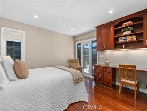 4589  Hazelnut Avenue  , Seal Beach, CA