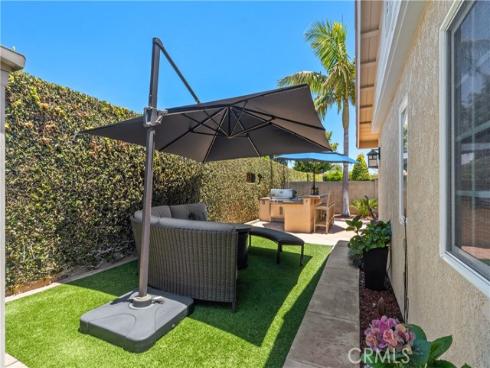 4589  Hazelnut Avenue  , Seal Beach, CA