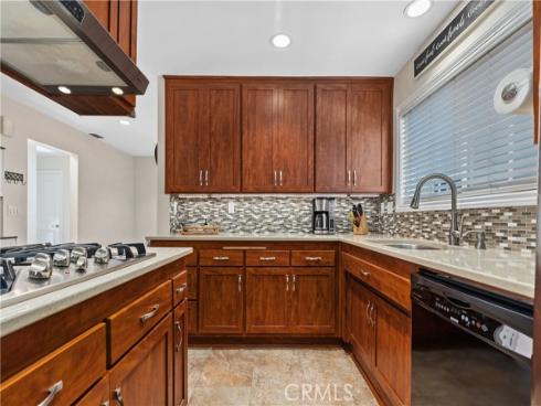 4589  Hazelnut Avenue  , Seal Beach, CA