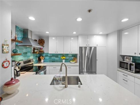 13650  Del Monte  3A , Seal Beach, CA