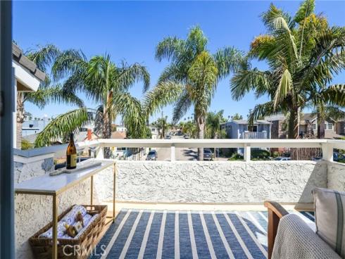 205  4th street  , Seal Beach, CA
