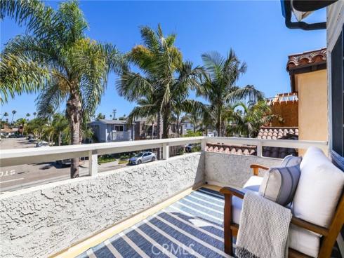 205  4th street  , Seal Beach, CA