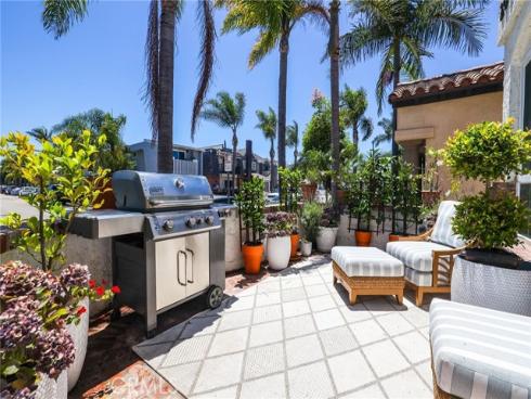 205  4th street  , Seal Beach, CA