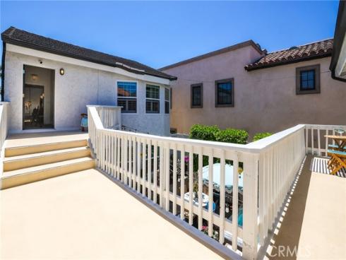 205  4th street  , Seal Beach, CA