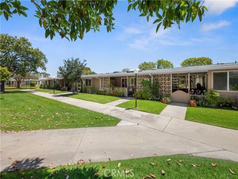1521 Interlachen 258i , Seal Beach, CA