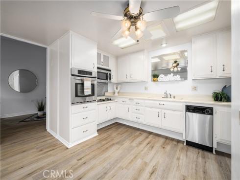 1075 Brookline 220H RoadM-9, Seal Beach, CA
