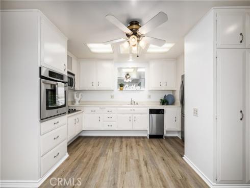 1075 Brookline 220H RoadM-9, Seal Beach, CA