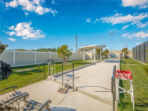 1075 Brookline 220H RoadM-9, Seal Beach, CA