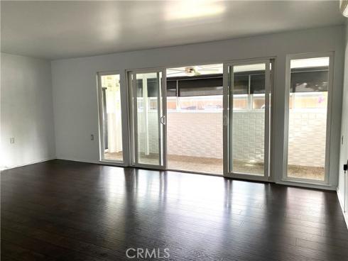 1920 Mckinney Way, M15-17c , Seal Beach, CA