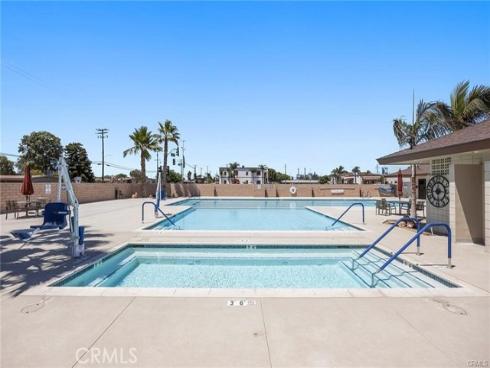 1800 Sunningdale 18b , Seal Beach, CA