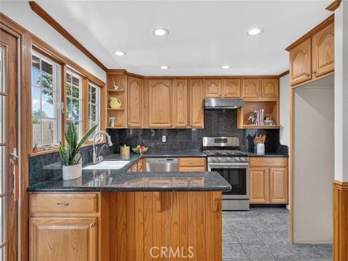 3541 Goldenrod , Seal Beach, CA