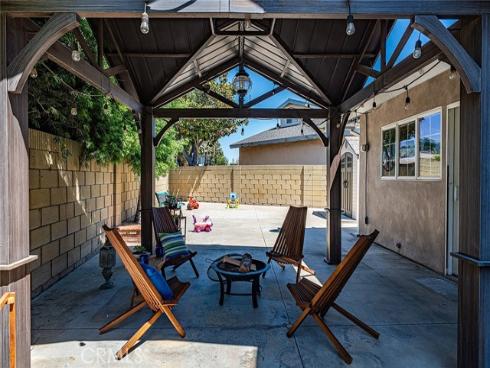 3541 Goldenrod , Seal Beach, CA