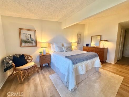 13431 Danbury 134C Lane, Seal Beach, CA