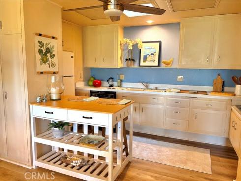 13431 Danbury 134C Lane, Seal Beach, CA
