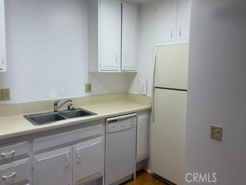 1571  Golden Rain  118-H  Road, Seal Beach, CA