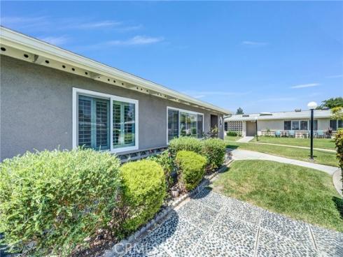 1491 Interlachen M10-257G Road, Seal Beach, CA