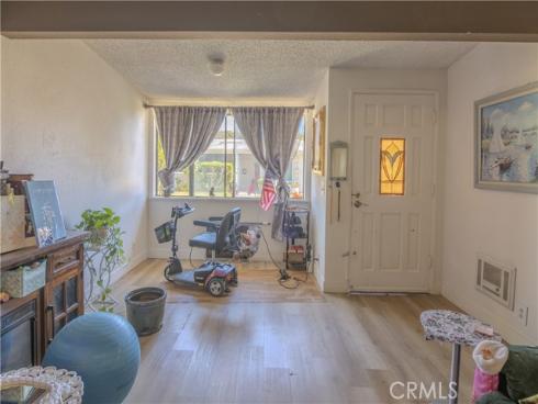13540 Medinac 104D Lane, Seal Beach, CA