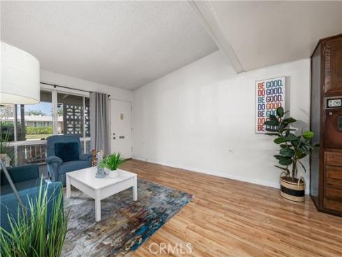 13080 Oak Hills 232D DriveM-9, Seal Beach, CA
