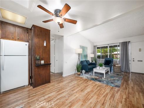 13080 Oak Hills 232D DriveM-9, Seal Beach, CA