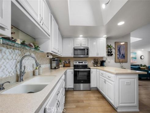 1382 El Dorado 10E DriveM3, Seal Beach, CA