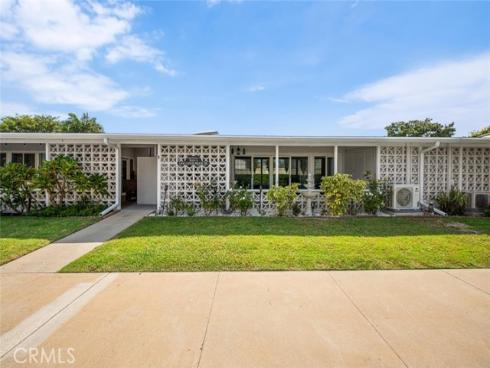 13840 Canoe Brook 6D DriveM-3, Seal Beach, CA