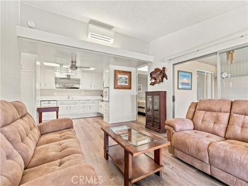 1261  Knollwood Road M4-45i  , Seal Beach, CA