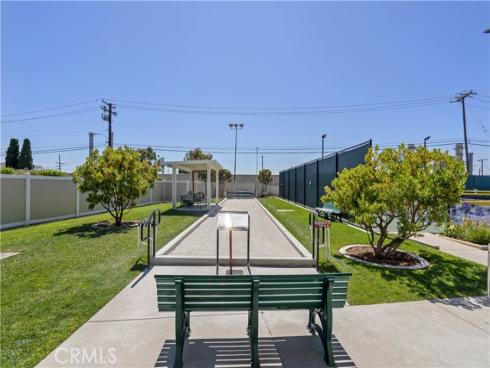 1261  Knollwood Road M4-45i  , Seal Beach, CA