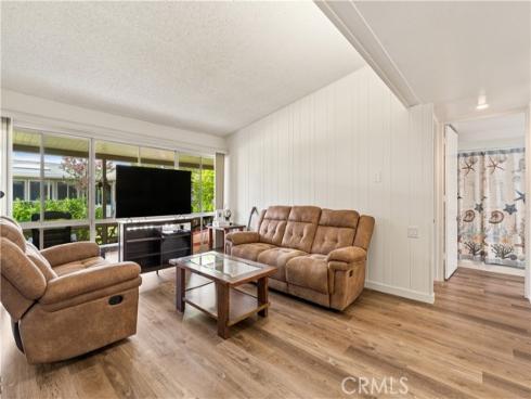 1261  Knollwood Road M4-45i  , Seal Beach, CA