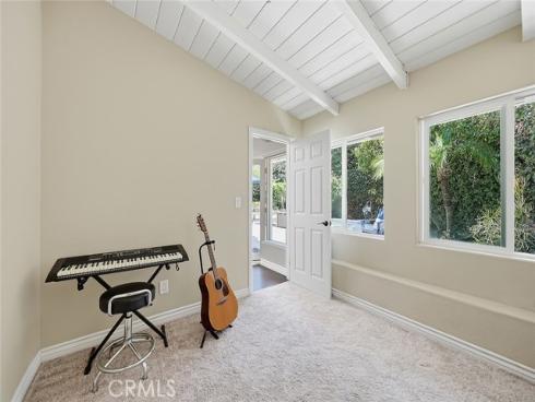 1737 Catalina , Seal Beach, CA